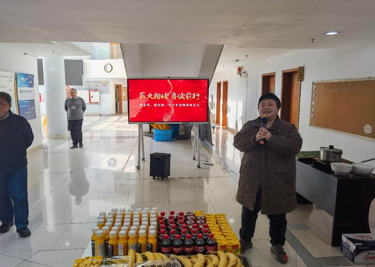 ͼƬ , , 컨, 

Զ
